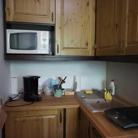 Private In * Ταλίν